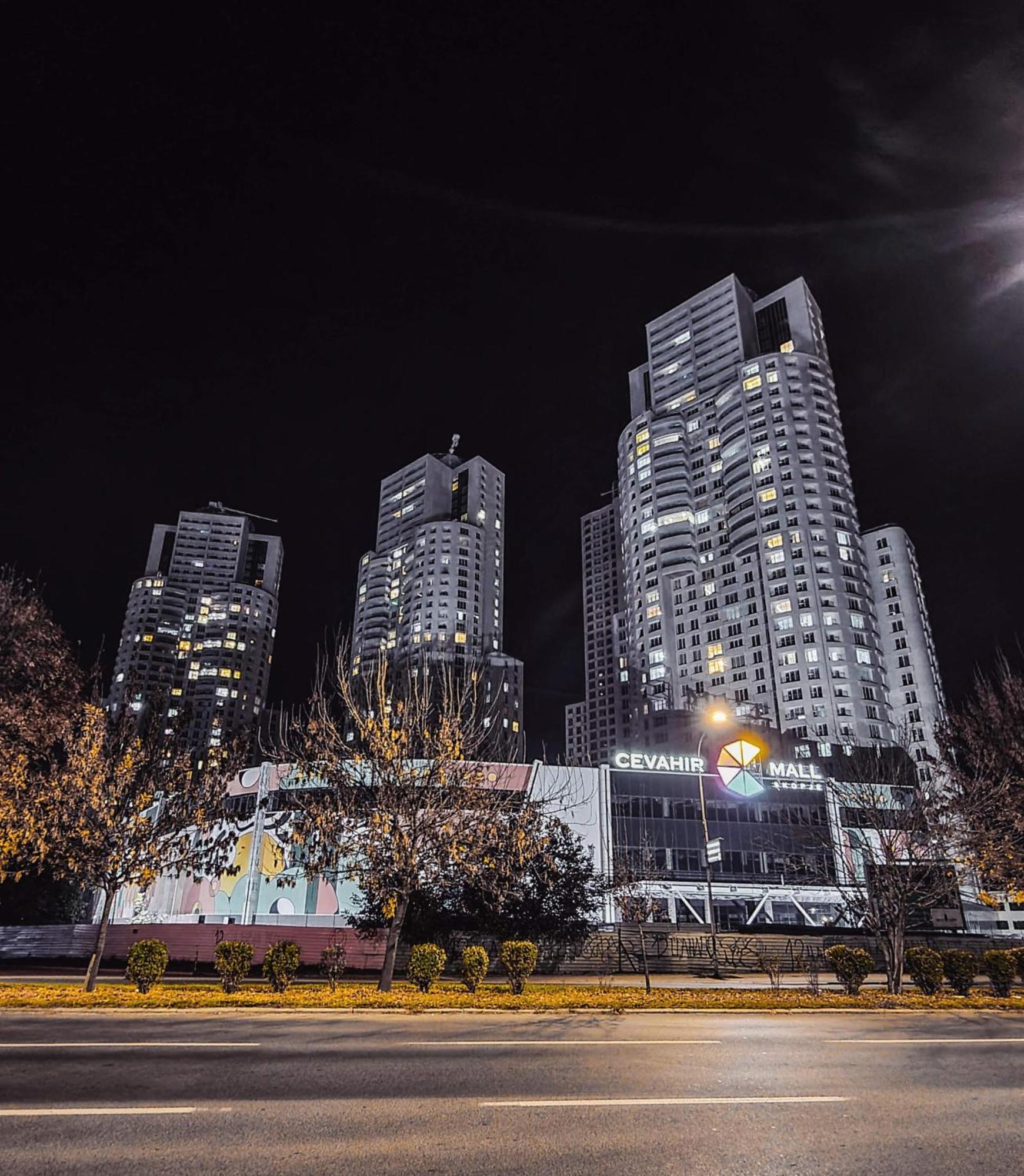 33Rd Floor Twin Apartments In Cevahir Sky City Complex With Pool, Spa, Fitness And Parking Included In Price Скопие Екстериор снимка